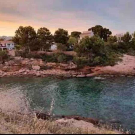 Appartement Apartamento Con Patio Y Jacuzzi Privado à Calafat Extérieur photo