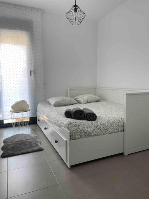 Appartement Apartamento Con Patio Y Jacuzzi Privado à Calafat Extérieur photo